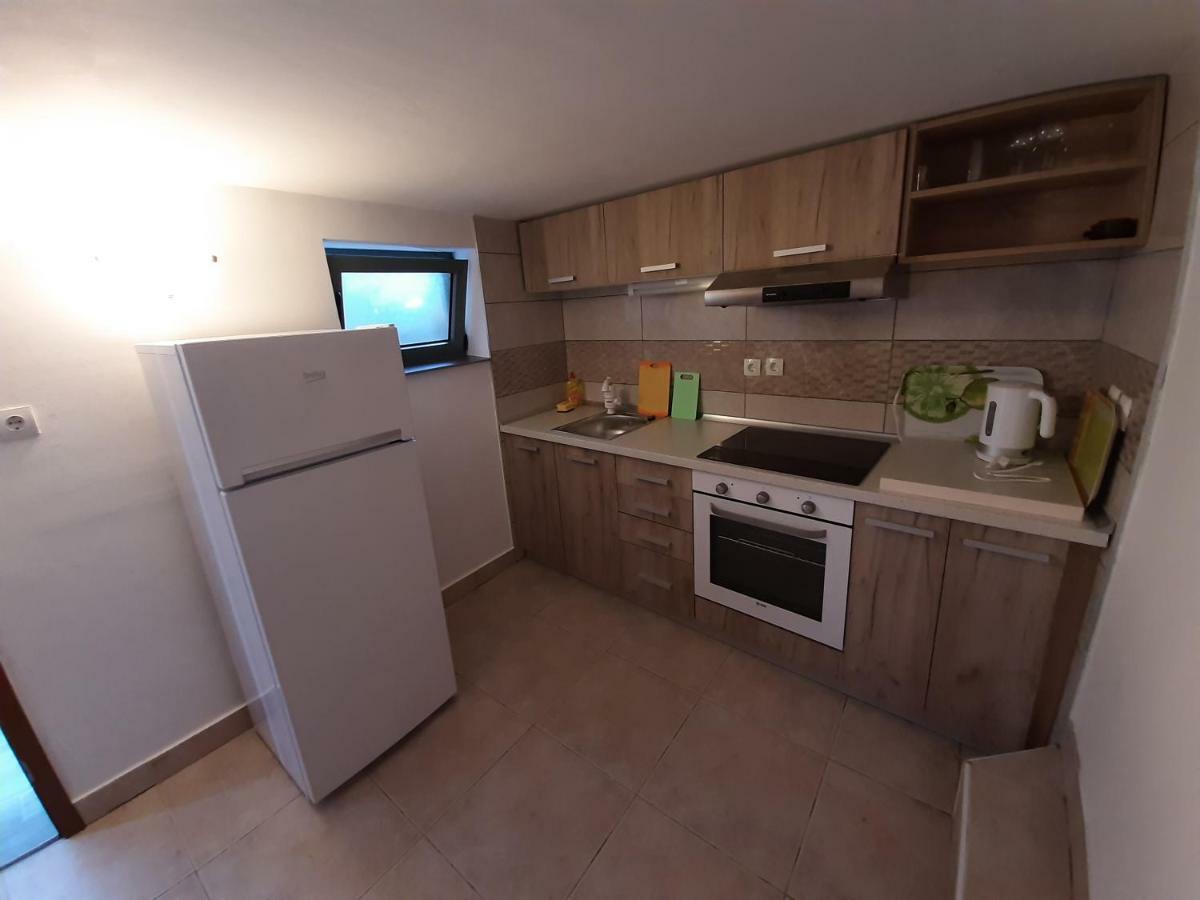 Apartma Sunrise *